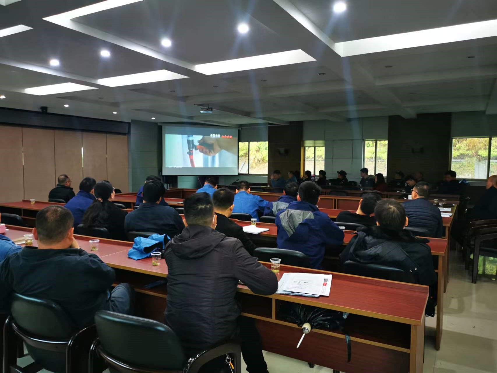 株洲航電分公司開展消防安全培訓和應(yīng)急演練